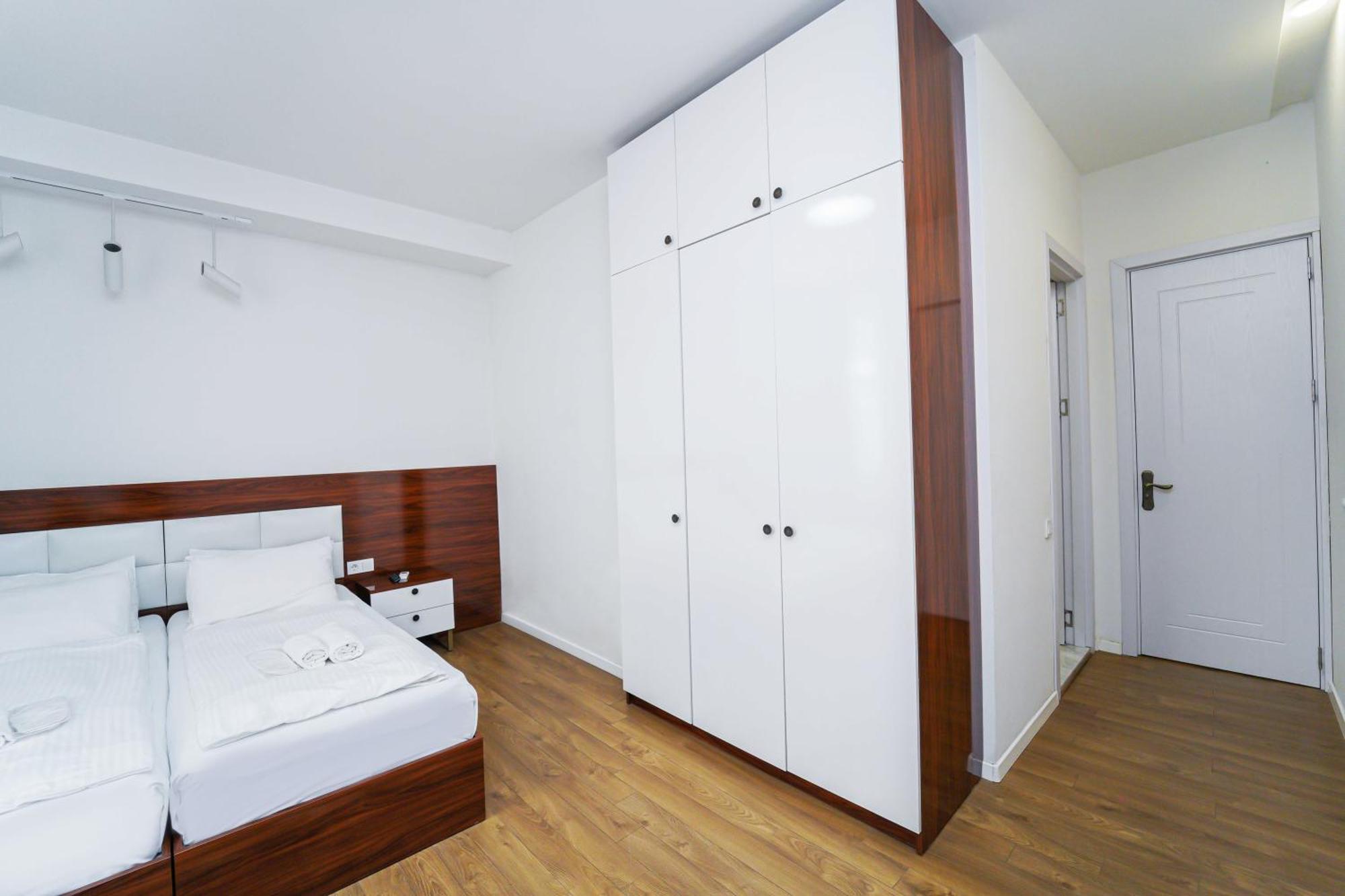 Hotel Type Rooms On Avenue Melikishvili, City Center Tbilisi Eksteriør billede