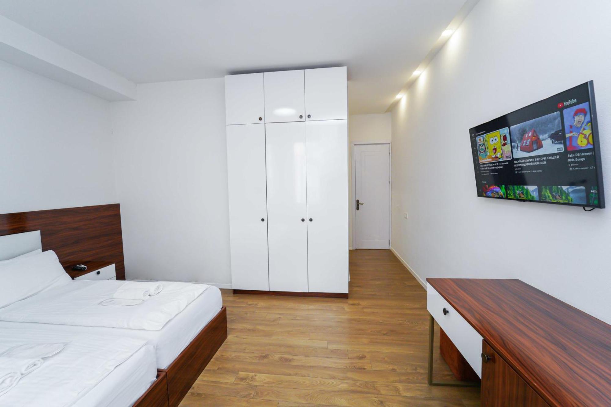 Hotel Type Rooms On Avenue Melikishvili, City Center Tbilisi Eksteriør billede